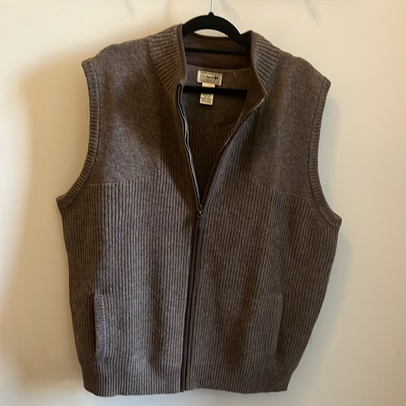Vintage L.L. Bean Merino Wool Sweater Vest Front Zip Waterfowl Pockets Brown XXL - Picture 5 of 11